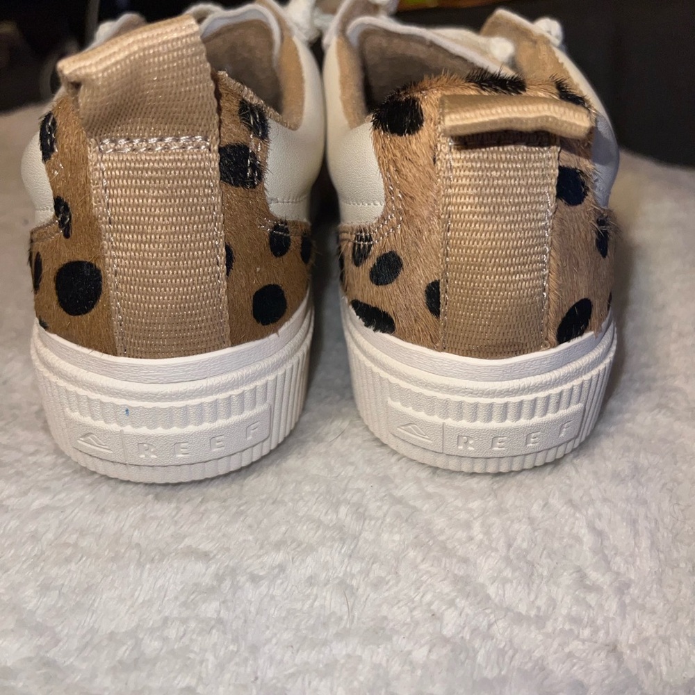 Reef lay day dawn sneakers white with cheetah print woman’s size 8 - Picture 3 of 8